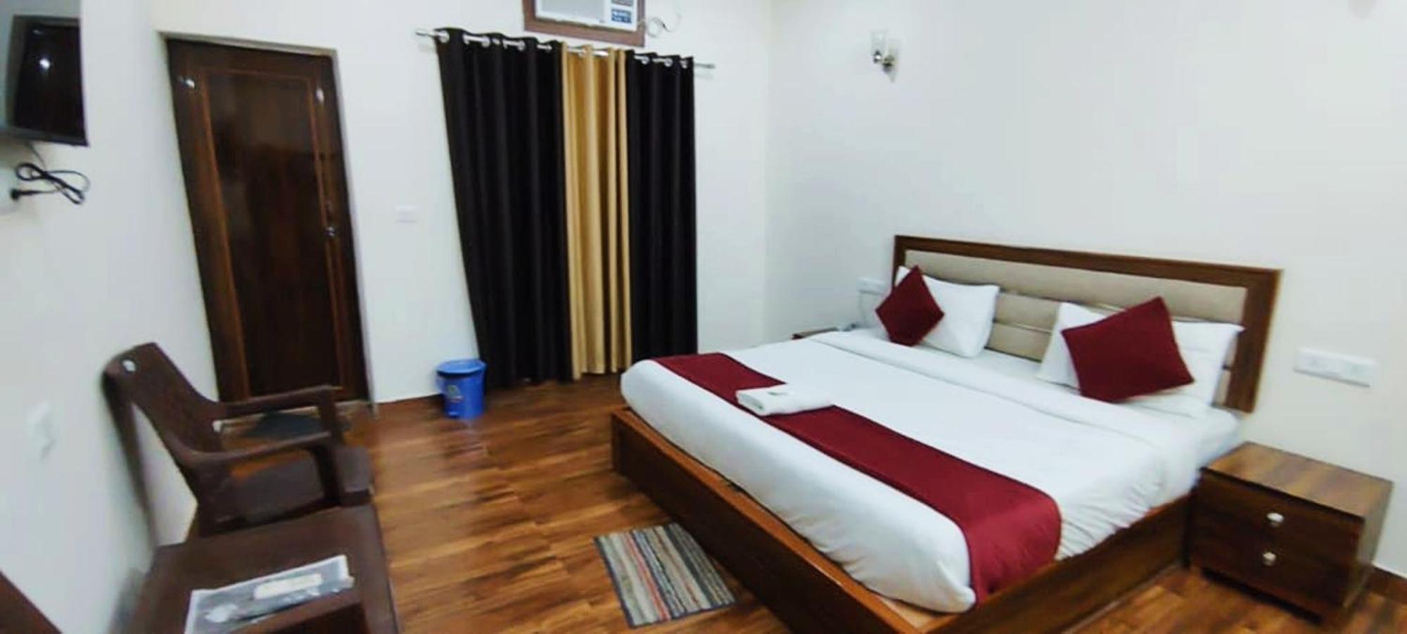 Luxury Rooms In Safdarjung Enclave Near Aiims & Safdarjung Hospital New Delhi Eksteriør bilde