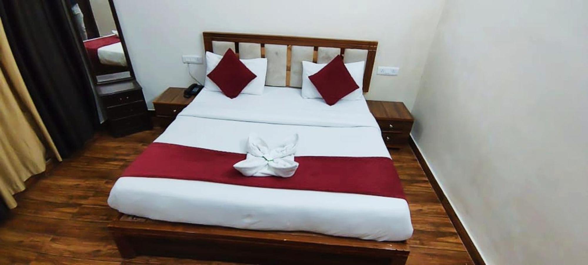Luxury Rooms In Safdarjung Enclave Near Aiims & Safdarjung Hospital New Delhi Eksteriør bilde