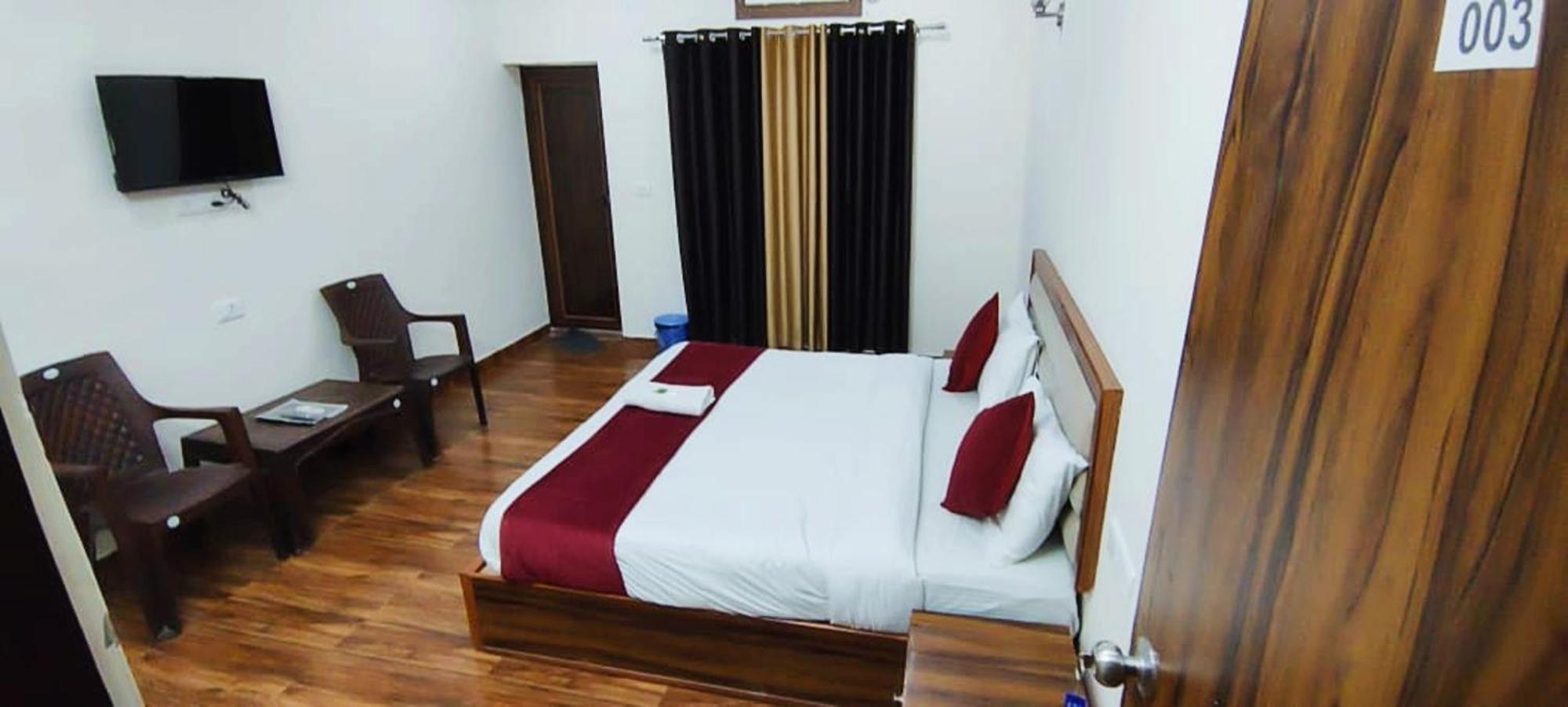 Luxury Rooms In Safdarjung Enclave Near Aiims & Safdarjung Hospital New Delhi Eksteriør bilde