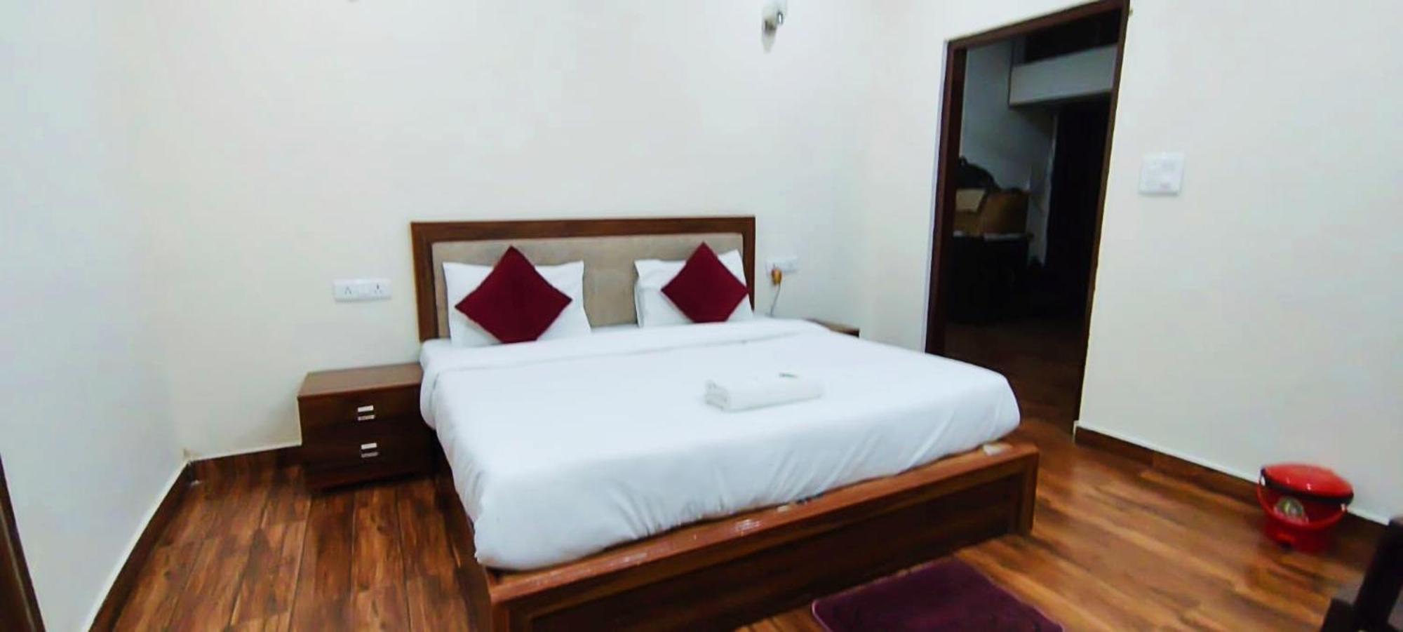 Luxury Rooms In Safdarjung Enclave Near Aiims & Safdarjung Hospital New Delhi Eksteriør bilde